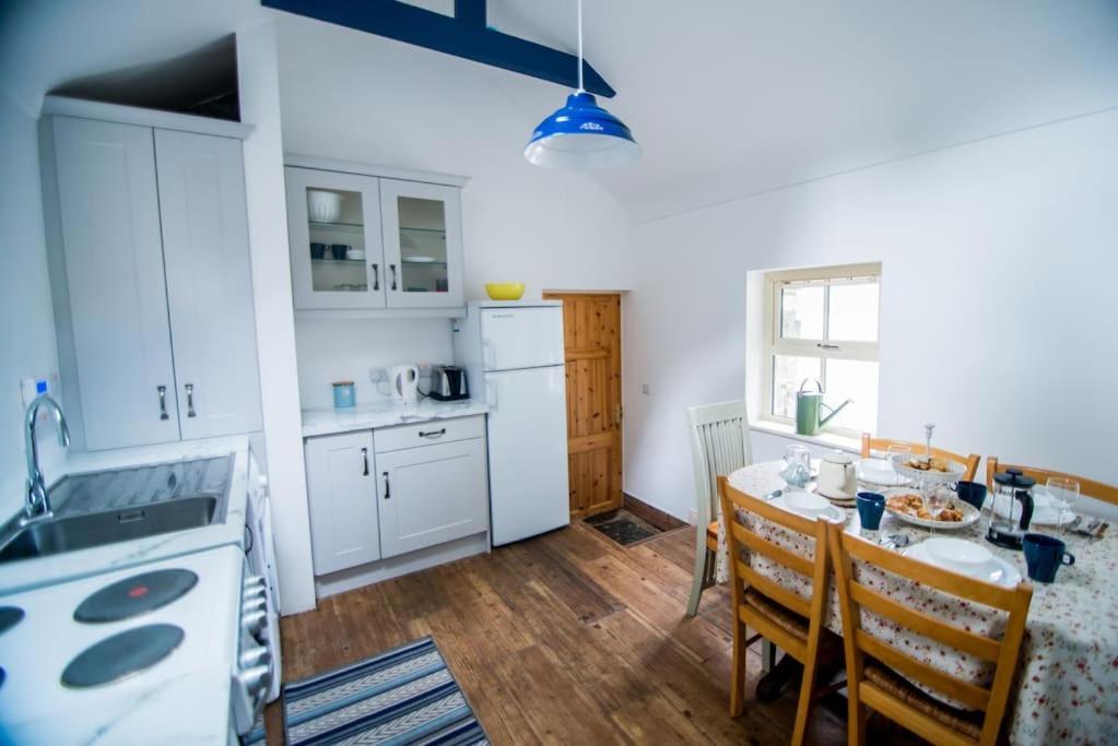 Fanore Fermoyle Properties Carleys Cottage מראה חיצוני תמונה